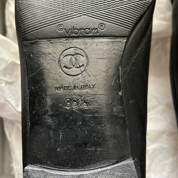 Authentic pre loved Chanel Leather Ballet Flats 36.5 Patent Cap Toe - Picture 12 of 16
